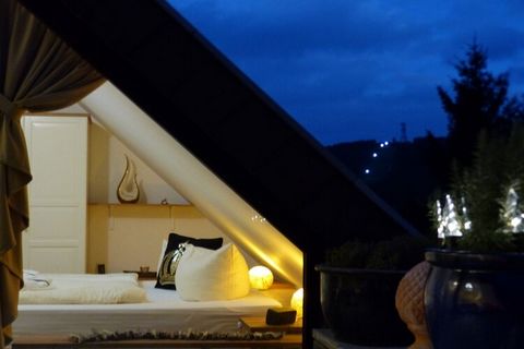 Exclusief, 5-sterren luxe terrasappartement, 1e verdieping, zeer rustige toplocatie, droomuitzicht op de Bocksberg, ideaal voor rustzoekers, ook met hond.