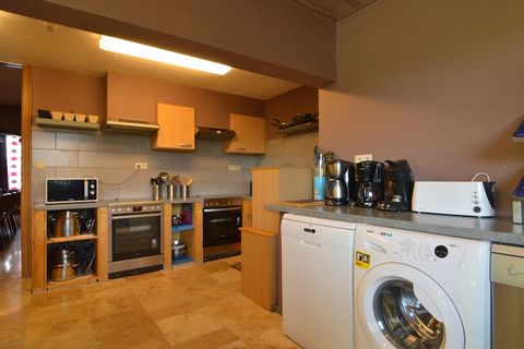 Comme son nom l'indique, cette maison récemment réaménagée avec soin se trouve à Francorchamps. A quelques encablures du circuit (tarif spécial lors du Grand Prix), elle sera également le point de départ idéal pour de longues randonnées découverte de...
