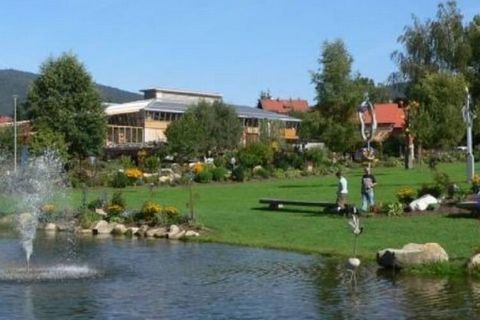 duży komfortowy apartament wakacyjny Waldn. Panoramiczny widok dla rodzin Ścieżka piesza i rowerowa w spokojnej okolicy w pobliżu basenu zewnętrznego, odpowiednia dla najemców długoterminowych i wyjazdów służbowych